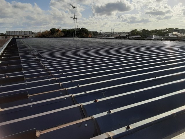 鹿嶋市の屋根は88折半屋根